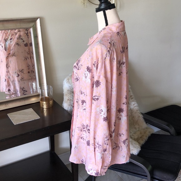 ASOS design curve polyester 70βs floral button down drop shoulder blouse 16 - Picture 7 of 15